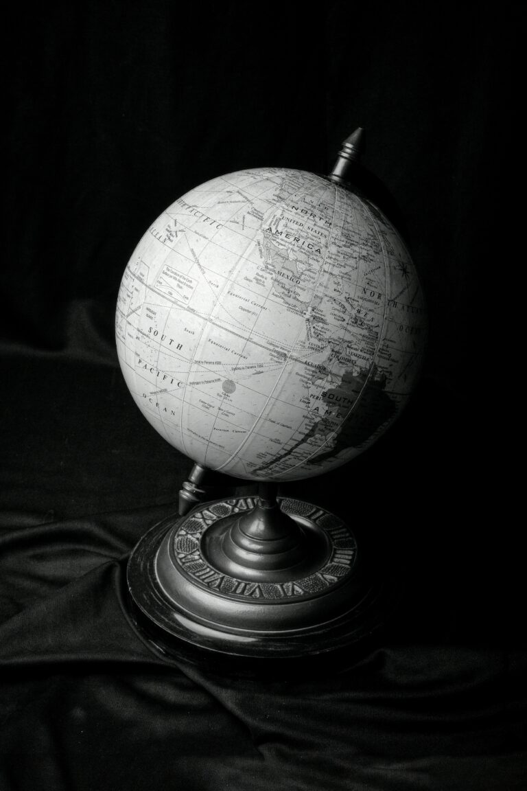 Jr Geo review highlighting benefits and risks of Geographic Information Systems for young innovators in 2025